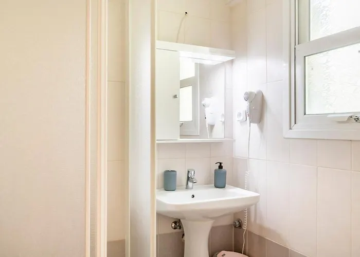 Marisol 157 - Blue Private Homes